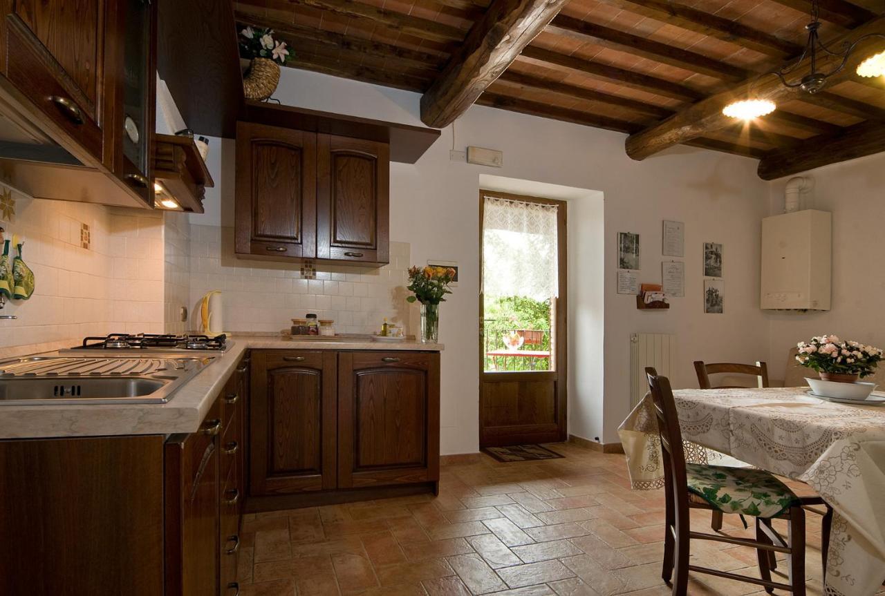 Agriturismo Fontesettimena Appartamento Rondine- Appartamento Capriolo Volterra Eksteriør bilde