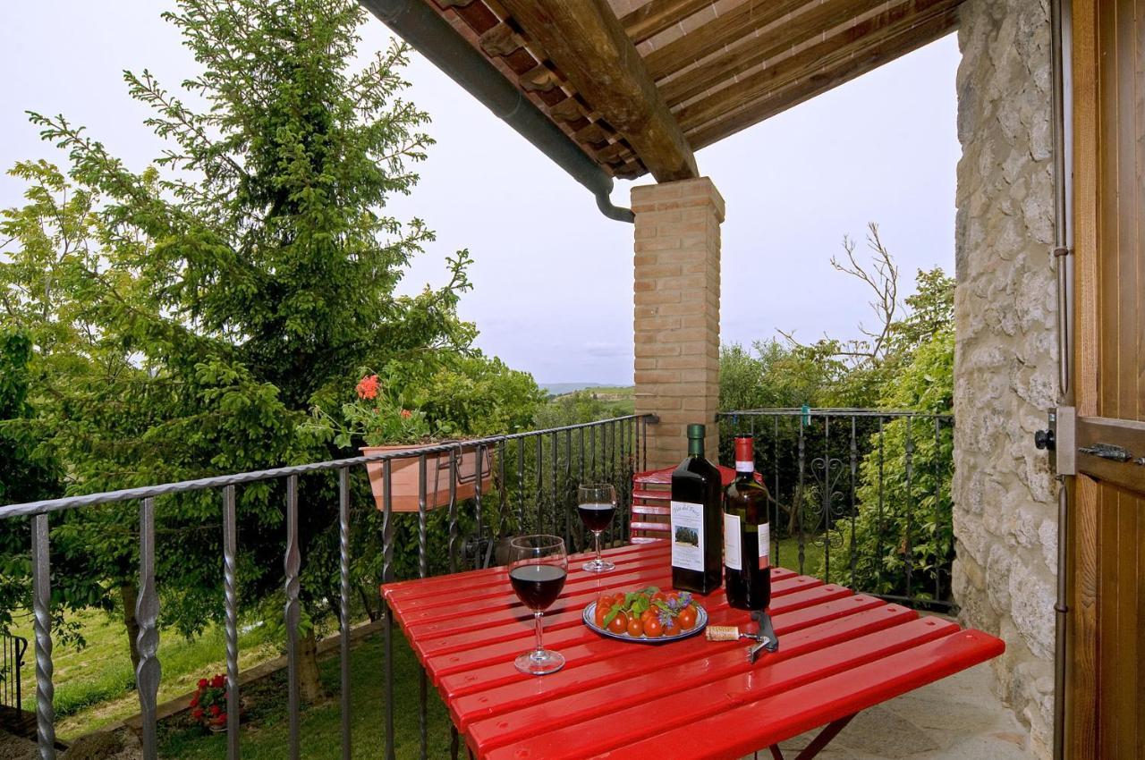 Agriturismo Fontesettimena Appartamento Rondine- Appartamento Capriolo Volterra Eksteriør bilde